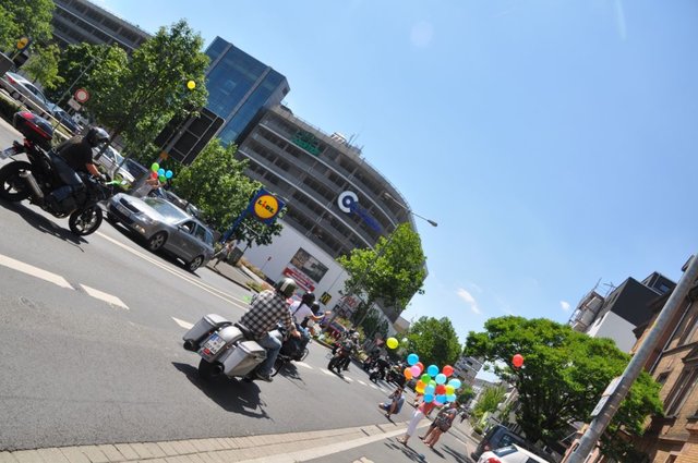 Vorbei am Ambulanten Dienst Goldbacher Strasse 39.
