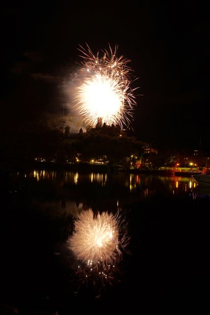 Feuerwerk-Langzeitbelichtung.