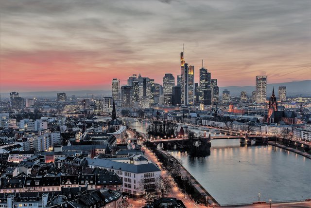 (C) Frankfurt 1 - Auszeichnung: Urkunde | Foto: Karl-Heinz Link