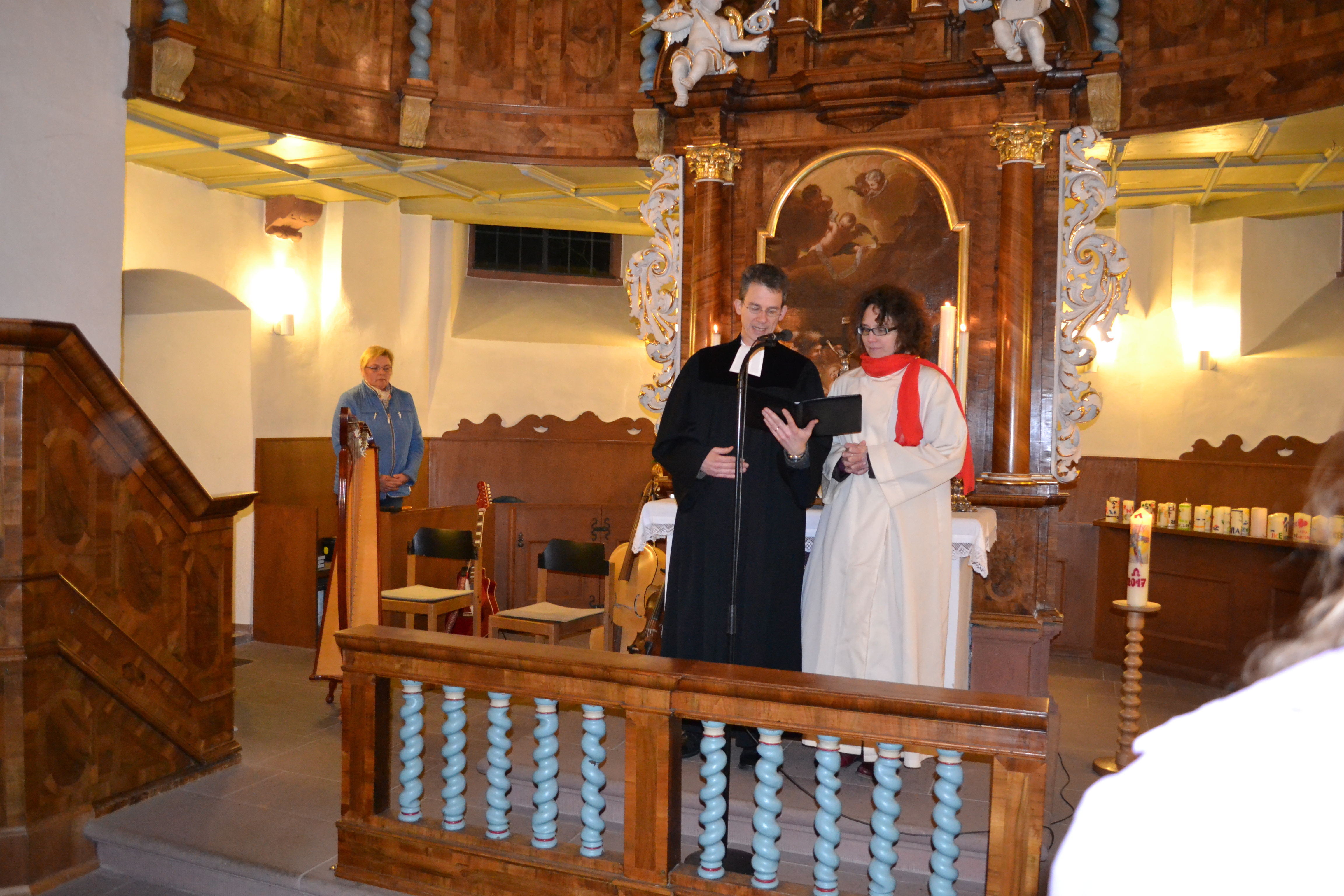 Pfarrer Geisslinger und Pastoralreferentin Gerlach