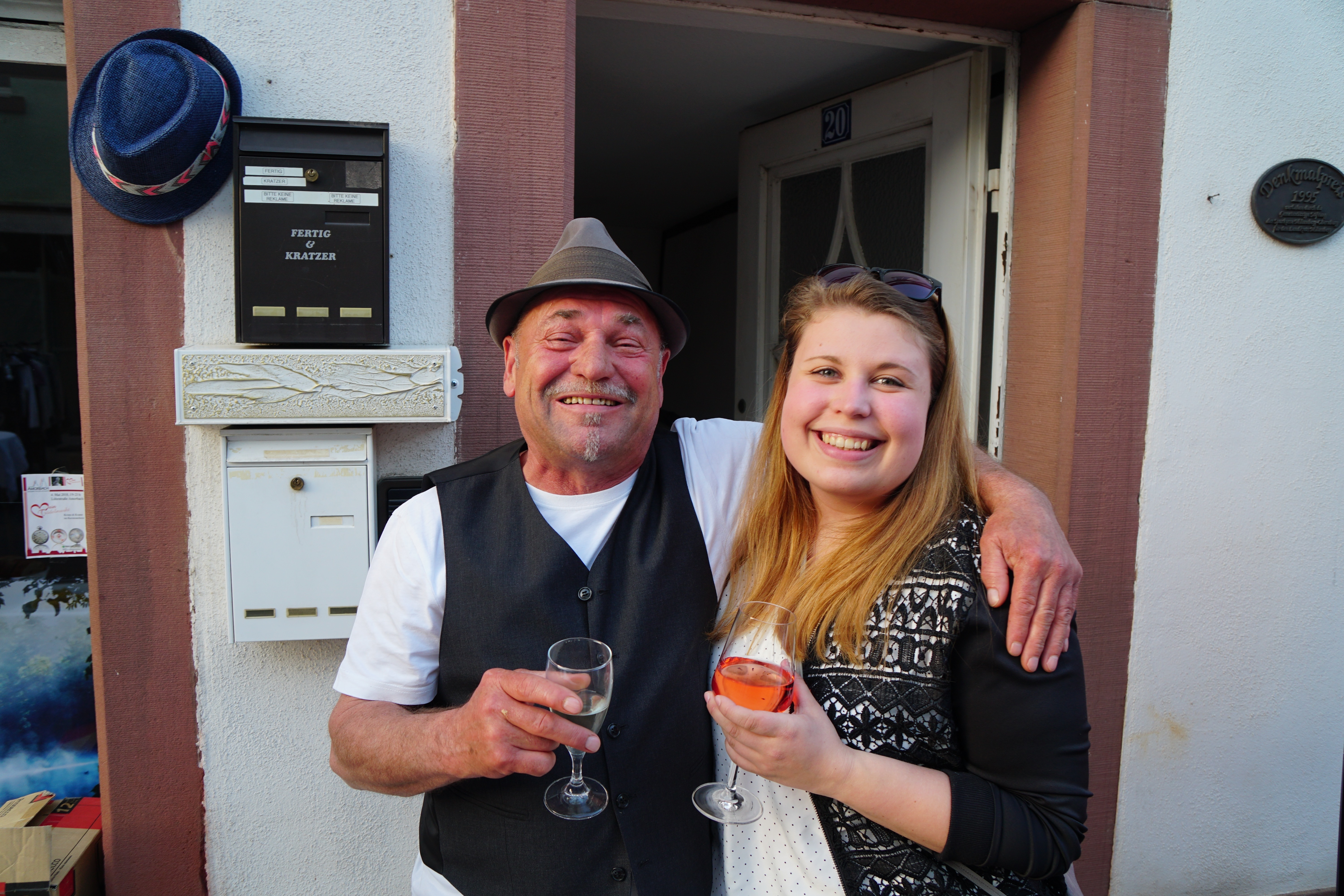 Treffpunkt, Trödelmarkt, Tausendallerlei - in Amorbach kam jeder Besucher auf seine Kosten!