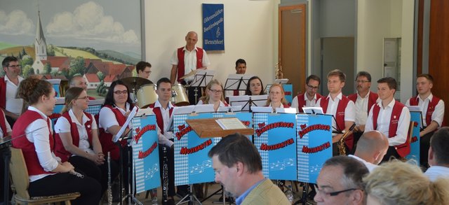 Schneeberger Musikanten unter der Leitung von Berthold Blatz