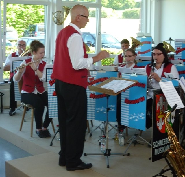 Schneeberger Musikanten unter der Leitung von Berthold Blatz