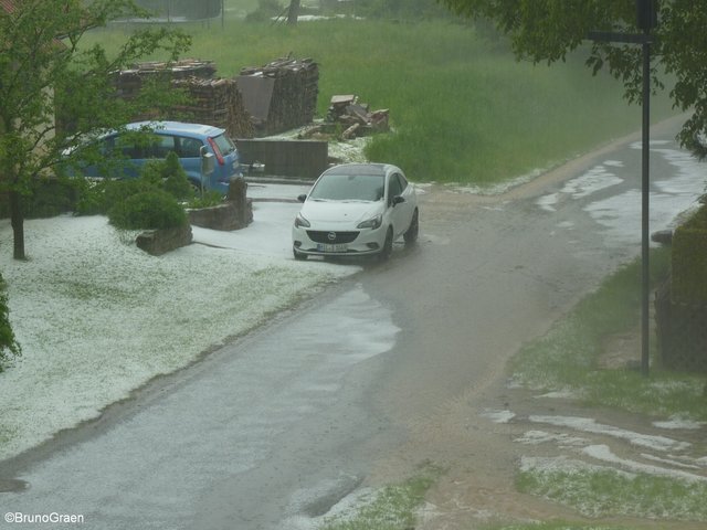 Hagel und Starkregen in Wenschdorf