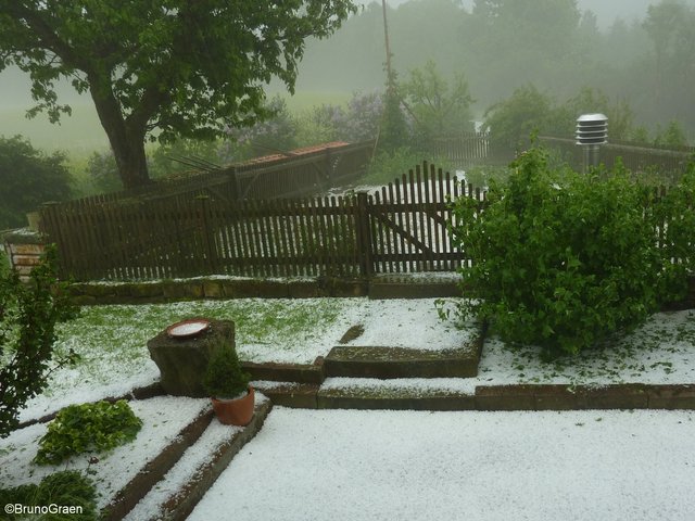 Hagel und Starkregen in Wenschdorf