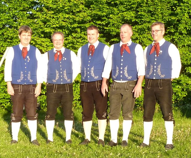 von links nach rechts: Vorsitzender Bruno Grän, Hans-Jörg Schramm, Tobias Elbert, Thomas Walter, Vorsitzender Michael Hock