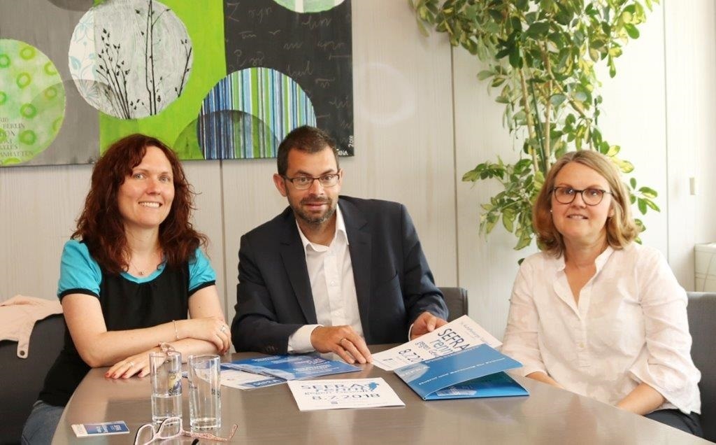 Gleichstellungsbeauftragten Sabine Farrenkopf, Landrat Jens Marco Scherf und die neue Geschäftsstellenleiterin der SEFRA Susanne Knörzer.
