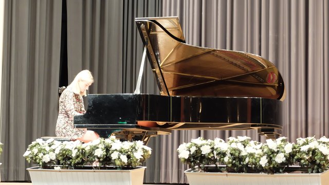 Margarita Shlyakhetko mit einem klassischen Stück