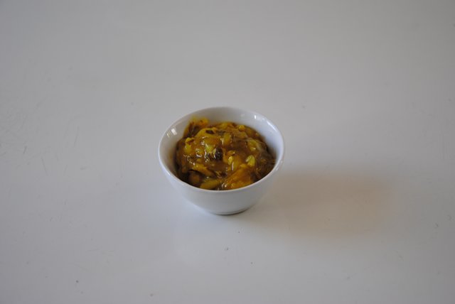Zucchini-Chutney ist ein leckerer Dip für Fleisch, Fisch oder Käse