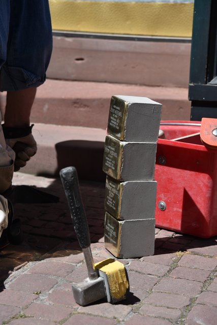 Verlegung Stolpersteine am 3. Juli 2018. | Foto: Georg Bassarab
