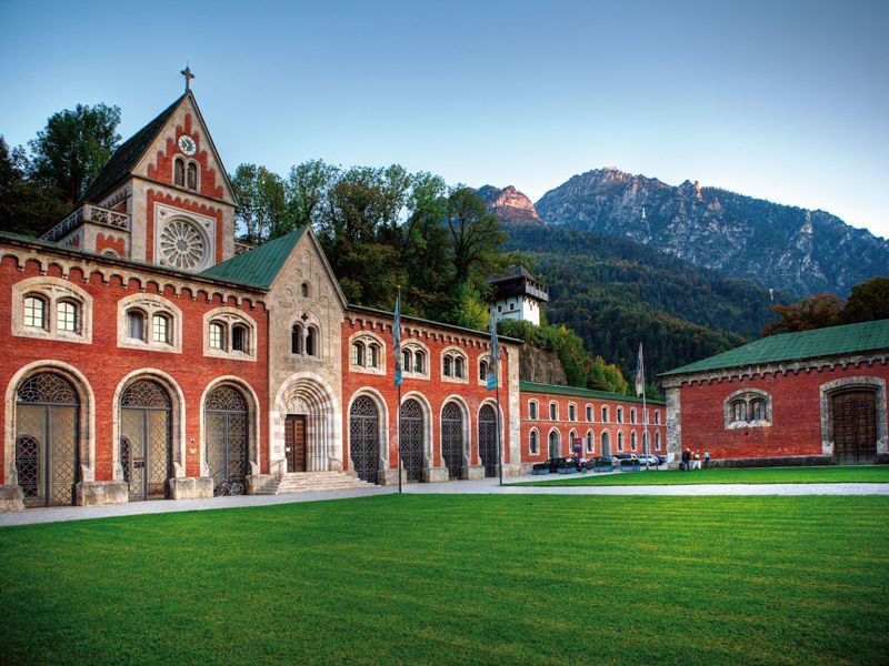 Die Alte Saline: Kulturdenkmal und Kreativstätte in Bad Reichenhall.
Foto: Plenk Verlag