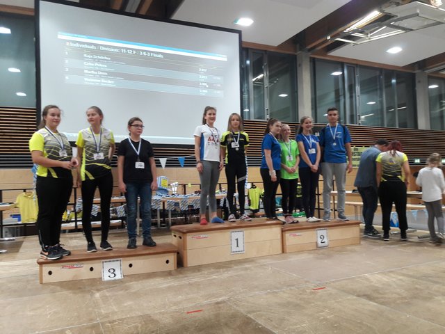 Siegerehrung Staffel 16U in Speichersdorf