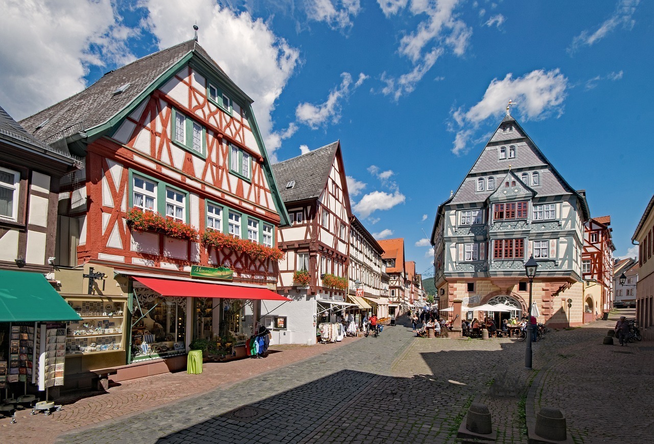 Der Riese in Miltenberg