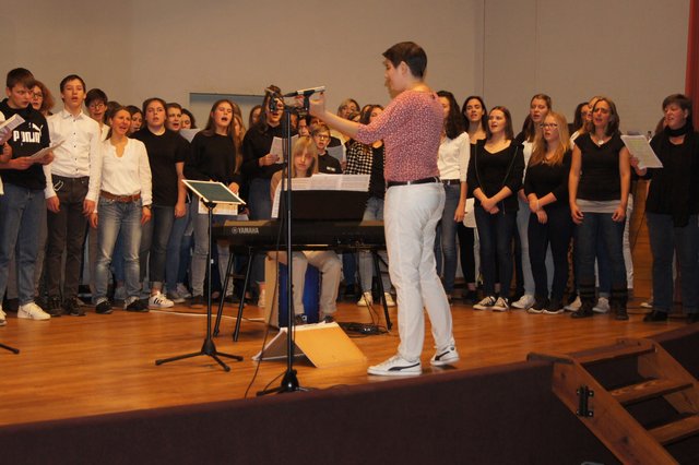 Projektchor des Sängerkreises Miltenberg, Leitung Franny Fuchs.