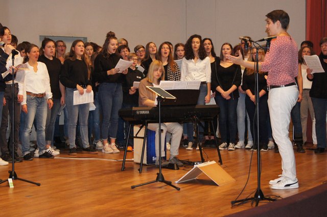 Projektchor des Sängerkreises Miltenberg, Leitung Franny Fuchs.