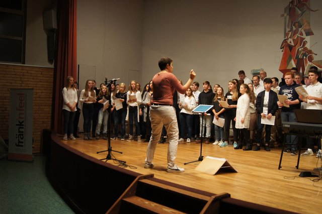 Projektchor des Sängerkreises Miltenberg, Leitung Franny Fuchs.