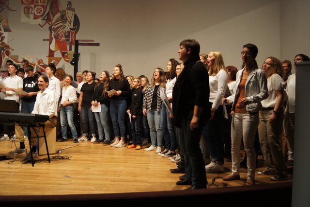 Projektchor des Sängerkreises Miltenberg, Leitung Franny Fuchs.