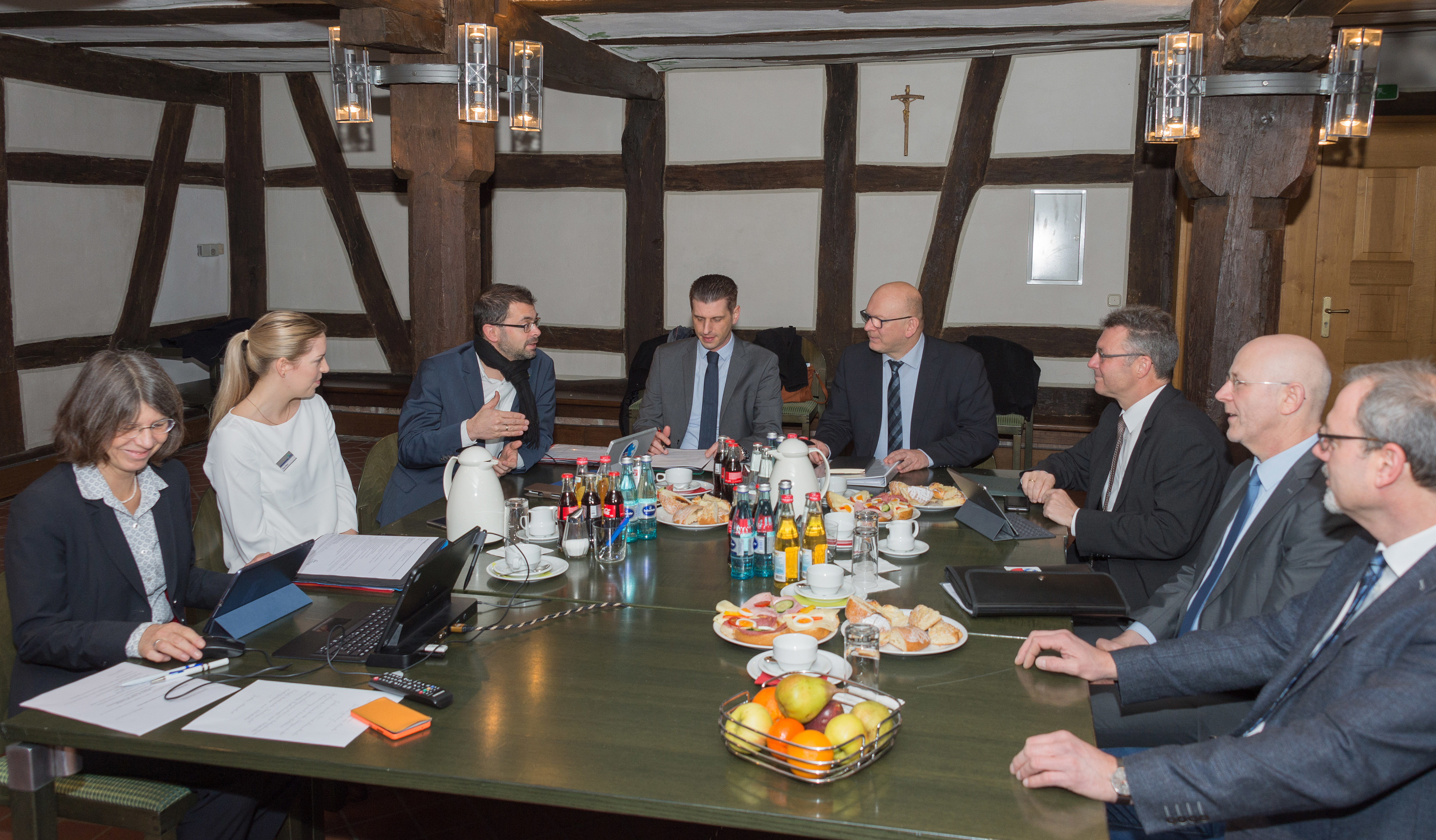 Zahlreiche Themen wurden beim jüngsten Dreiländer-Landrätetreffen im alten Rathaus Mönchberg behandelt.