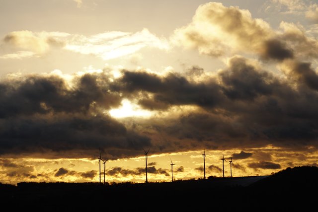 Februar-Morgen bei Eichenbühl-Guggenberg. 