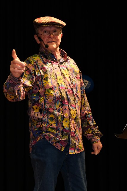 Walter Wagner, Ehrenmitglied und Aktiver ist eine feste Größe in der Bütt des Honischer Carnevals | Foto: Steffen Sollorz