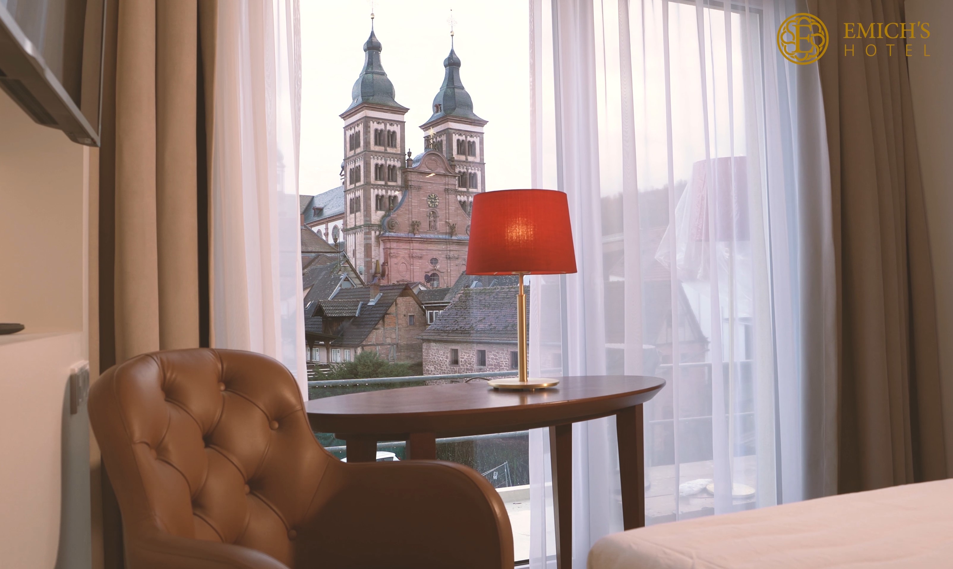 Blick aus einem der 50 Zimmer im neuen EMICH´s Hotel in Amorbach.
