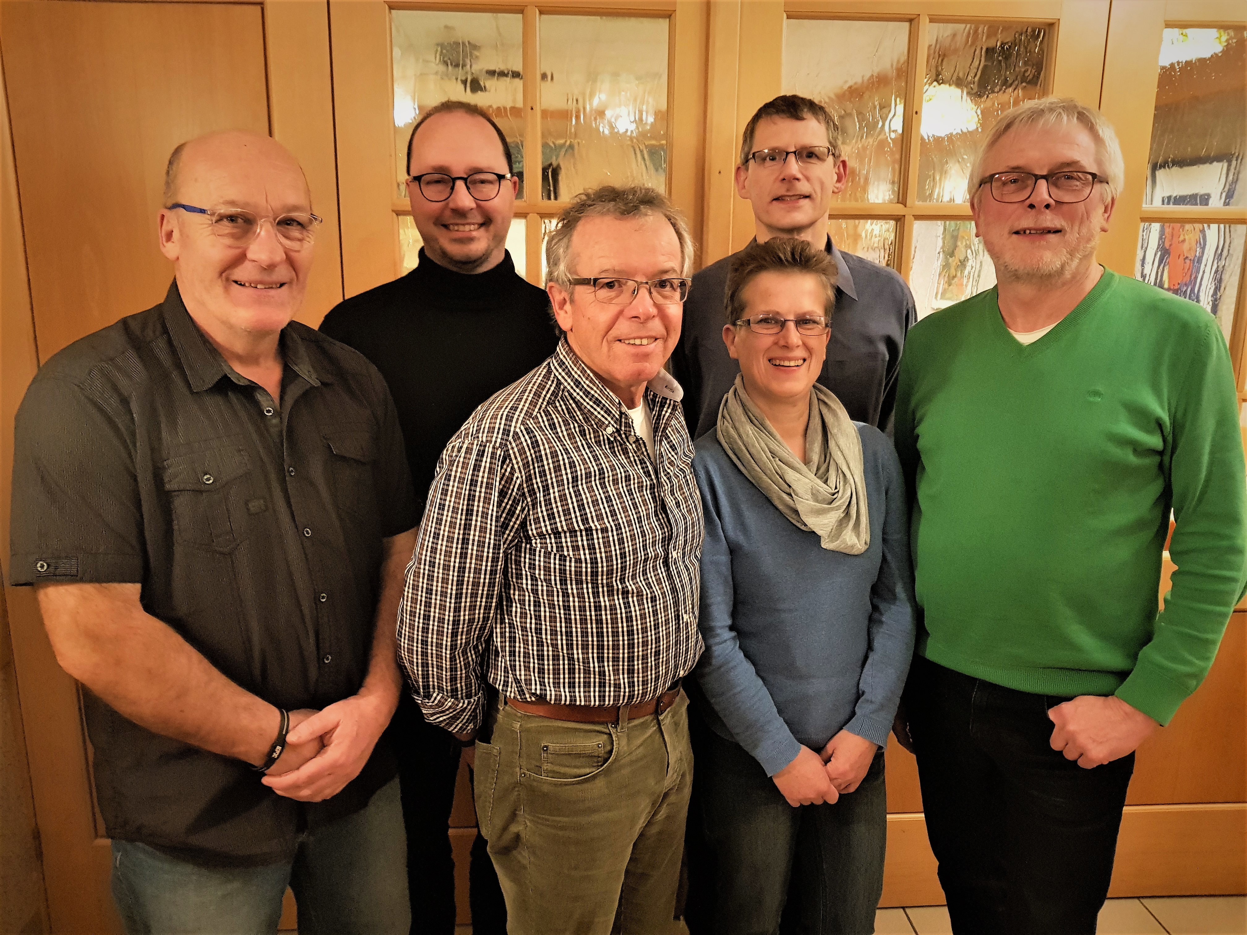 von links.Kreisvorsitzender Wolfgang Winter, Schriftführer Manfred Knippel, Schatzmeister Hubertus Brand, Stellvertreter Klaus Vath, Beisitzerin Alexandra Vath, Beisitzer Günther Vogt,