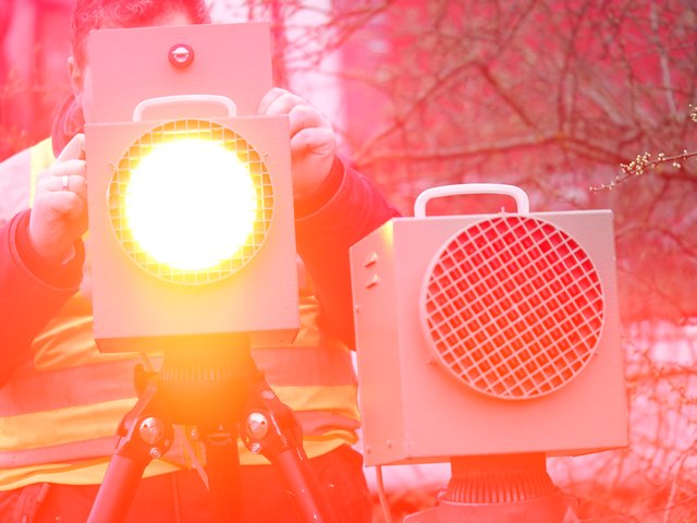 BLITZ! Und schon flattert das Knöllchen ins Haus. Auf der Bundesstraße 469 zwischen Stockstadt und Kleinheubach werden verstärkt Kontrollen durchgeführt. | Foto: Dominik Stapf