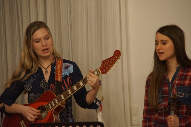 Katharina und Annamaria Gielen alias Duo Pelen Tan. | Foto: M. Weitz