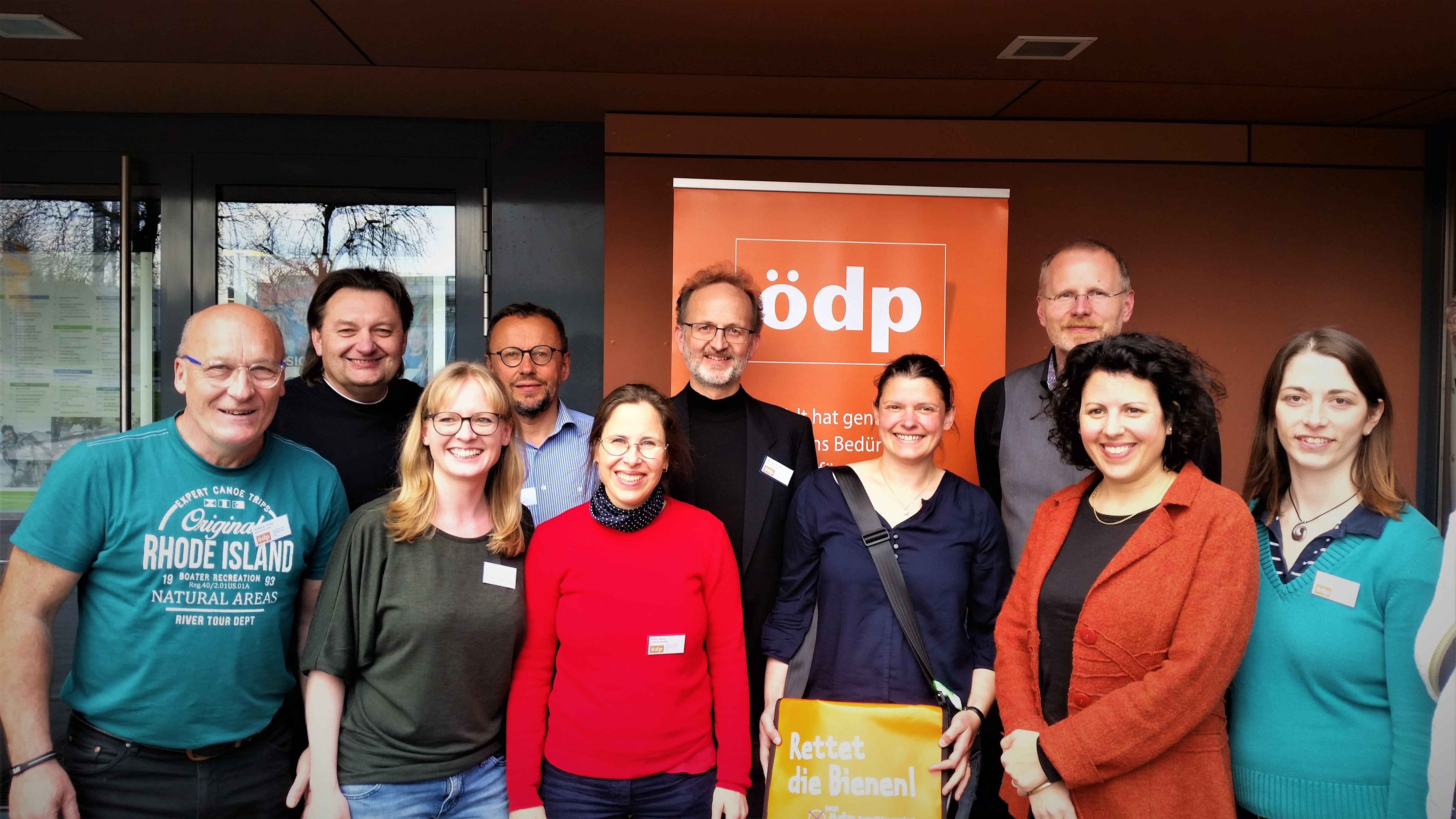 von links; Wolfgang Winter Kreisvorsitzender Miltenberg, Reinhard Huemmer Hassberge, Katharina Dehn Kreisvorsitzende Aschaffenburg, Achim Blaschke Bezirksvorsitzender, Kathrin Bauer Aschaffenburg, Bernhard Schmitt Stadtrat Aburg, Agnes Becker Stellvertretende Landesvorsitzende Bayern, Christoph Raabs Bundesvorsitzender, Manuela Ripa EU Liste Platz 2, Esther Wagenhäuser Kreisvorsitzende Schweinfurt,