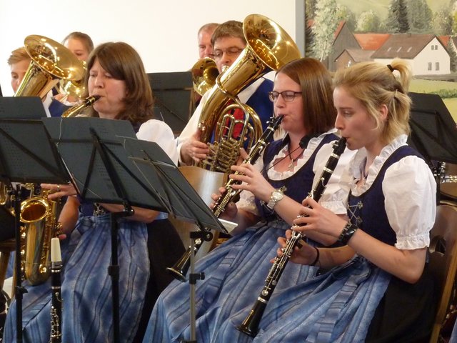 Odenwälder Trachtenkapelle Wenschdorf-Monbrunn beim Musikalischen Maienabend am 5. Mai 2019 in Wenschdorf