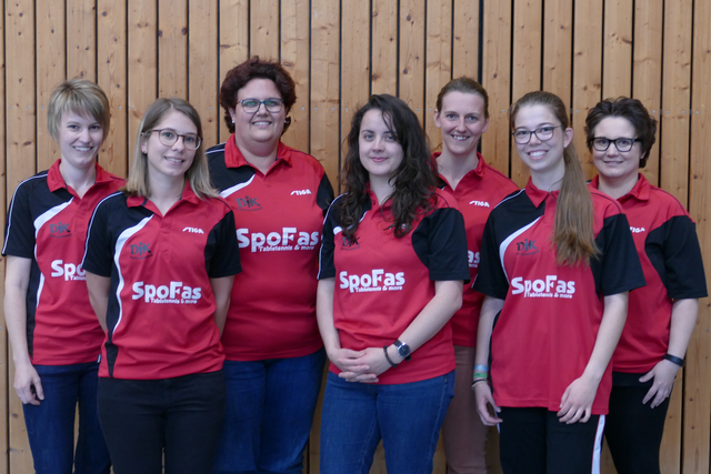 DJK Kleinwallstadt Damen I Meister der Bezirksklasse A. Von links: Mona Maier, Melanie Erbacher, Lisa Erbacher, Melanie Jung, Samira Hanke und Daniela Mai. Weiter spielte: Laura Weber.