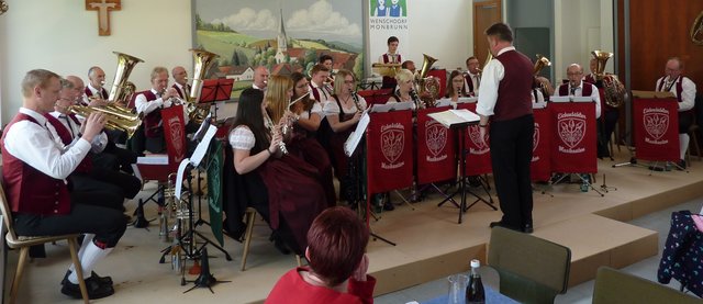 Musikverein Eichenkranz Eichenbühl beim Musikalischen Maienabend am 5. Mai 2019 in Wenschdorf