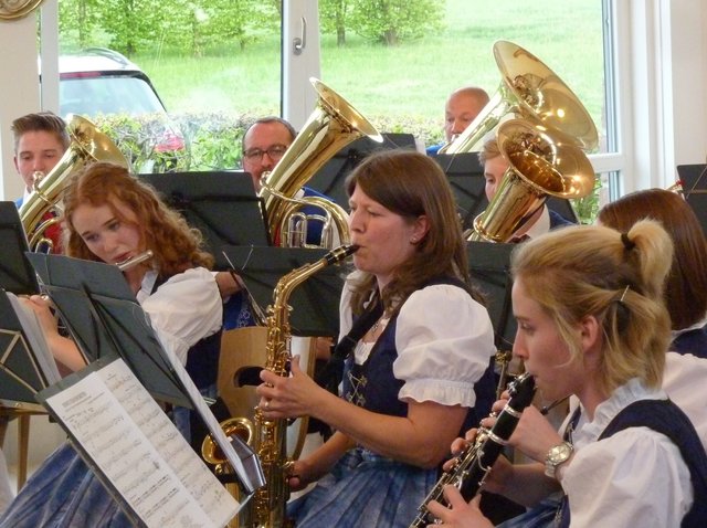 Odenwälder Trachtenkapelle Wenschdorf-Monbrunn beim Musikalischen Maienabend am 5. Mai 2019 in Wenschdorf