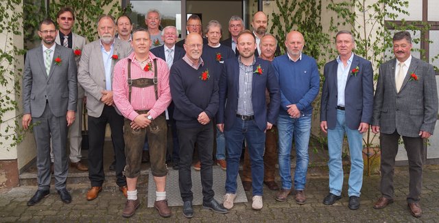 Der 99. Feldgeschworenen-Jahrtag in Hausen im Spessart, Landkreis Miltenberg, war ein großer Erfolg für alle Beteiligten. 