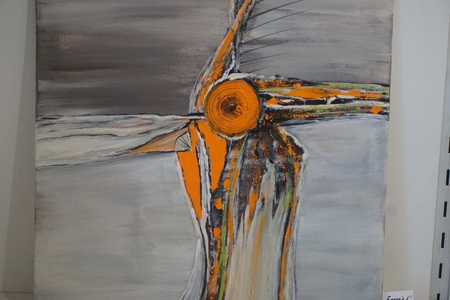 Ein Gemälde, das den Blick auf sich zieht.