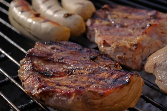 Im Sommer kommen auch die Grillfreunde wieder auf ihre Kosten.