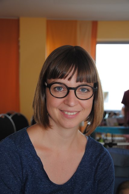 Anja Fiebig, dreifache Mutter aus Mechenhard: „Zu meiner Hebamme, die ich bei allen drei Kindern hatte, hatte ich einen sehr guten Kontakt.“ | Foto: Andrea Kaller-Fichtmüller