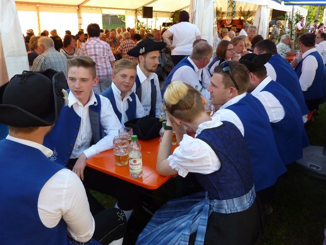 Odenwälder Trachtenkapelle Wenschdorf-Monbrunn beim Musikfest 100 Jahre Musikkapelle "Bavaria" Neunkirchen