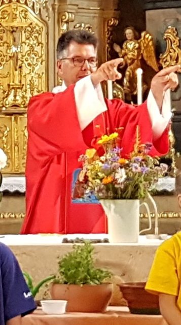 Gottesdienst zum Kindergartenfest in Mönchberg mit Diakon Peter Ricker am 07.07.2019 | Foto: Astrid Lurz