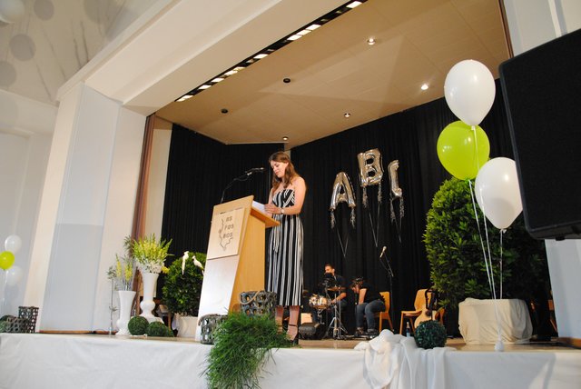 Fachabiturientin Rebecca Lang führte charmant durch das Programm.