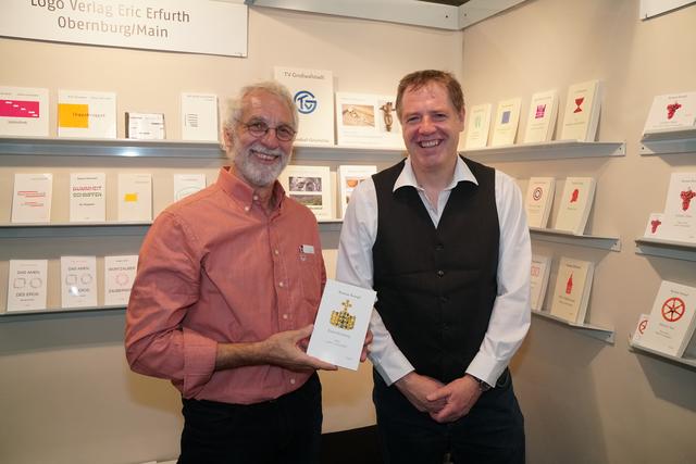 Verleger Eric Erfurth (rechts) aus Obernburg und Bestseller-Autor Roman Kempf (Großheubach) auf der Buchmesse 2019 in Frankfurt am Main. 
Einen eigenen Messestand hatte Verleger Eric Erfurth und sein LOGO- Verlag aus Obernburg. Zu Gast war einer seiner erfolgreichsten Autor Roman Kempf aus Großheubach . Erschienen ist heuer der siebte Kriminal-Band mit dem Titel „Kaiserkrönung 1792 “ aus der beliebten Reihe um den einstigen Ordensmann und jetzigen Kaufmann Abel aus dem Miltenberger Raum. 
