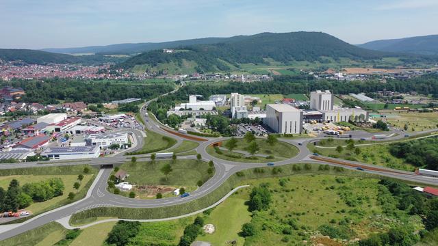 So wie in dieser Fotomontage dargestellt wird der neue Kreisverkehrsplatz der Anschlussstelle Kleinheubach  nach seiner Fertigstellung – voraussichtlich im Sommer 2021 – aussehen. | Foto: Staatliches Bauamt Aschaffenburg