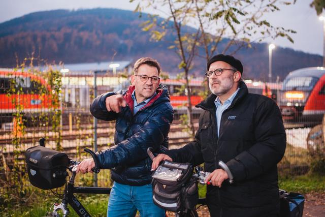 Johannes Oswald und Bürgermeisterkandidat Cornelius Faust
