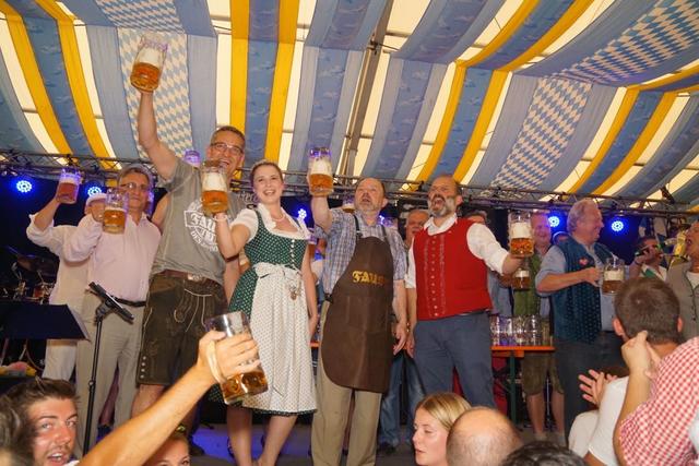 Ist bald "Schluss mit lustig"? - Bieranstich zur Michaelismesse in Miltenberg. Hat die Michelsmess'  in Zeichen der Corona-Krise noch eine Zukunft?