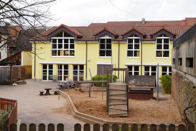 Geschlossen sind Kindergärten und Kitas ab Montag, dem 16.03.2020 - wie hier in Amorbach.