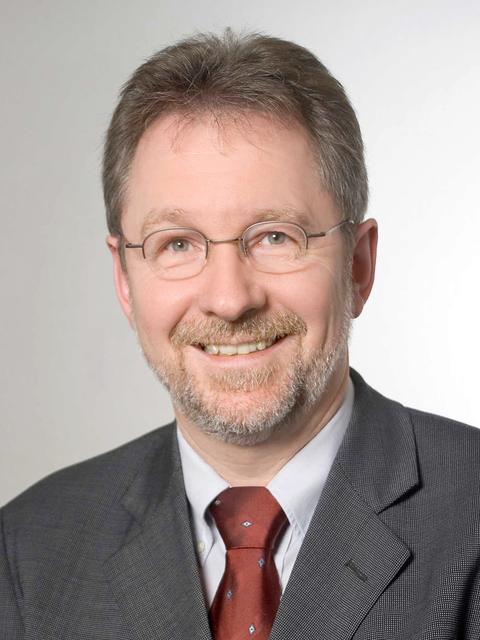 Prof. Dr. med. Randolf Brehler; Facharzt für Dermatologie, Allergologie, Phlebologie und Umweltmedizin, Oberarzt an der Klinik für Hautkrankheiten, Allergologie, Berufsdermatologie und Umweltmedizin, Universitätsklinikum Münster | Foto: privat / pr|nrw