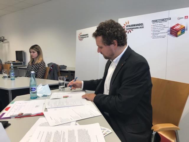 Pressekonferenz Kundgebung und Aktionstag Solidarisch ist man nicht alleine u.a. mit Björn Wortmann und Lucy Heyder | Foto: Björn Wortmann