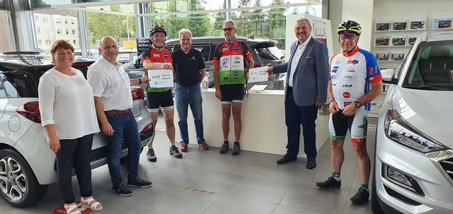 Vielen Dank an das Autohaus Bieger und Ralph Drosch | Foto: Dieter Deckenbach