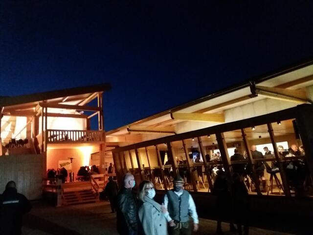 Die Lounge am Abend ... | Foto: Manfred Scheurich