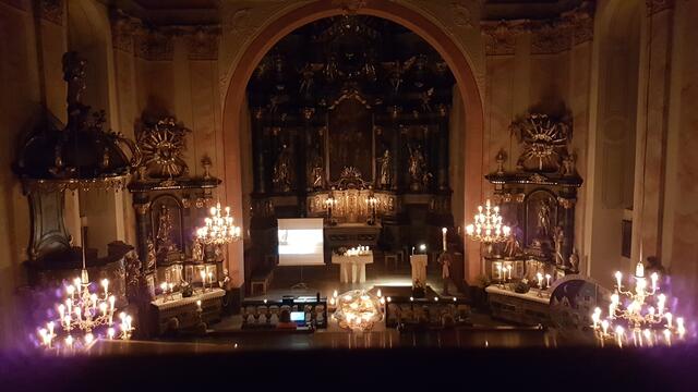 Ökumenisches Taizé-Gebet in Mönchberg